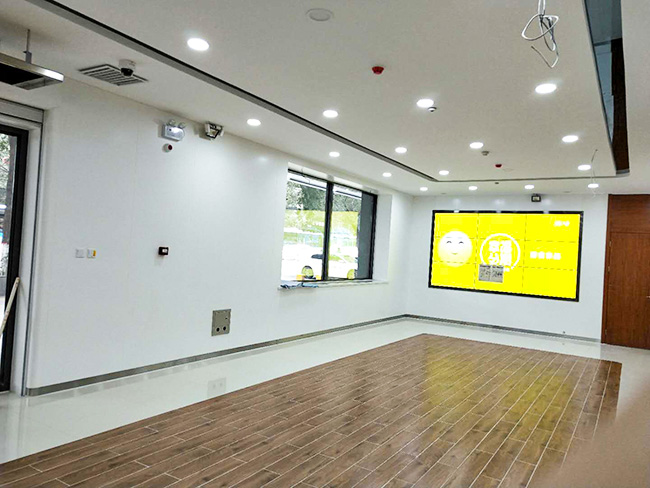 成都91视频网页版免费看与工商银行大厅合作案例 成都91视频网页版免费看与工商银行大厅合作案例